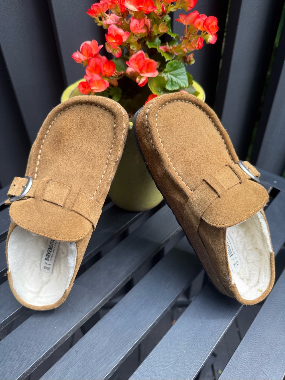Birkenstock Buckley Women's Tan Suede Shearling-Lined Mules - Picture 6 of 11